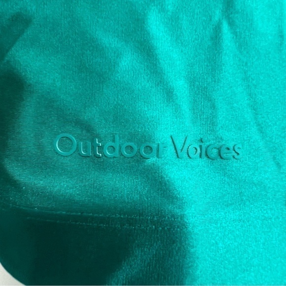 Outdoor Voices Bondi Beam Bra, New with Tags - Picture 5 of 7